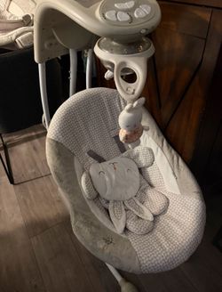 Baby swing