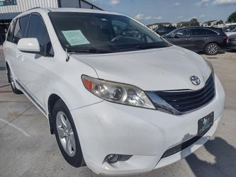 2013 Toyota Sienna