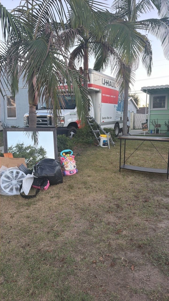 FREE THINGS!! NEED GONE ASAP for Sale in Downey, CA - OfferUp