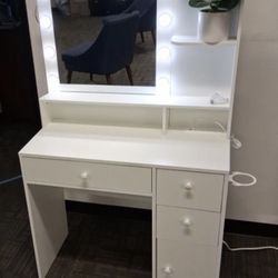 Makeup Vanity Desk