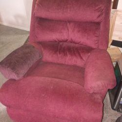 Selling Red Lazyboy Recliner