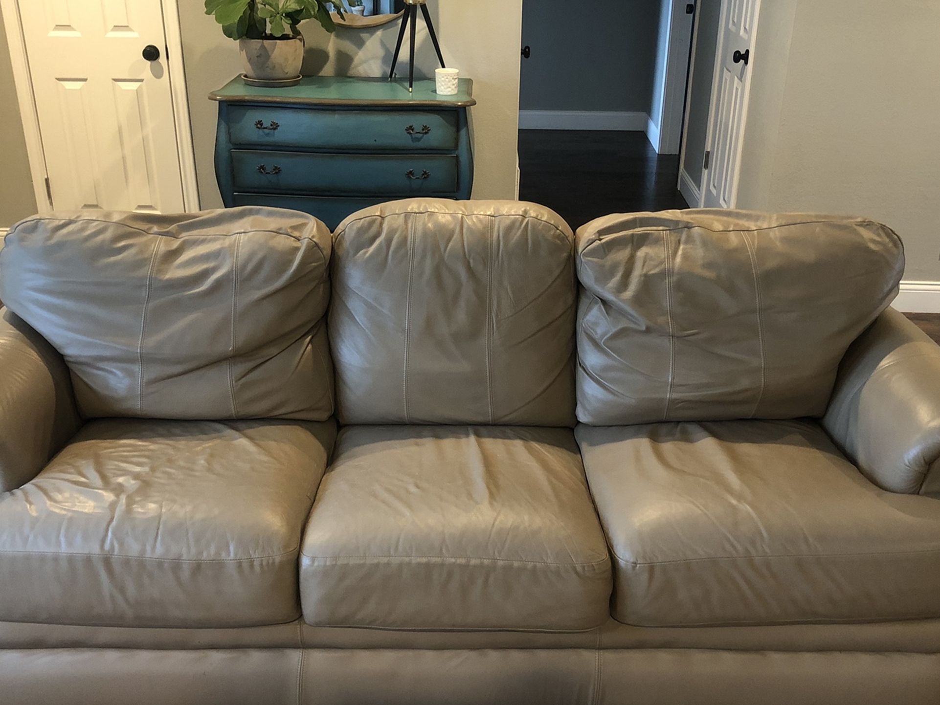 Tan Leather La-Z-Boy Couch