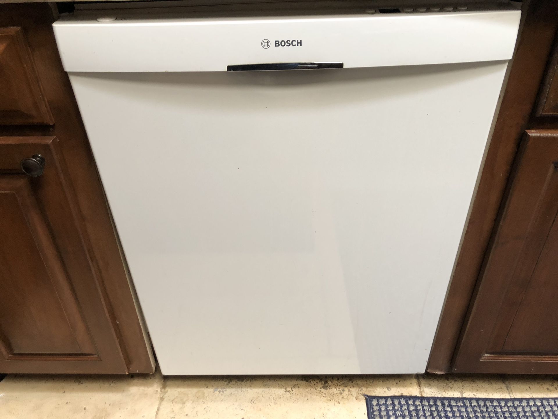 BOSCH Dishwasher - 300 DLX Series