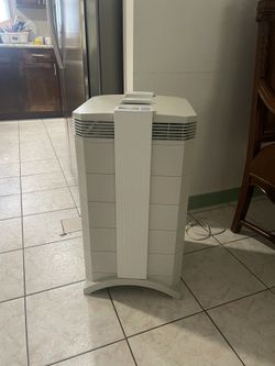 IQ Air HealthPro Series HEPA Air Filter