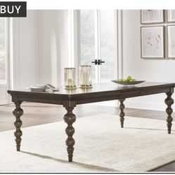 Restoration Hardware French Barn Dinning Room Table