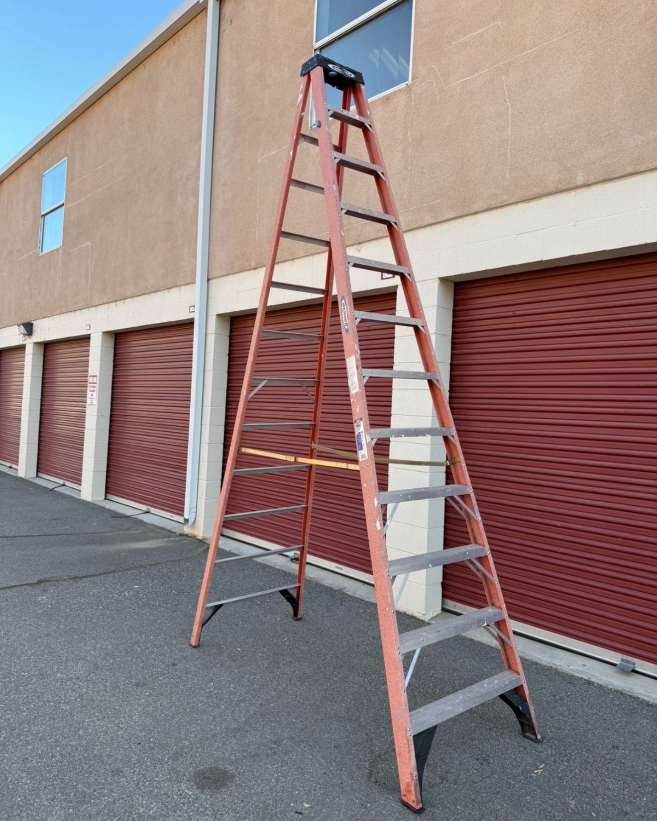 12 Fts Werner Fiberglass