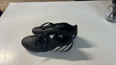 Size 6 soccer cleats, Adidas