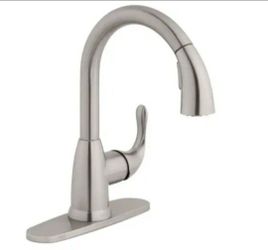 Glacier Bay Dylan Single-Handle Pull-Down Sprayer Kitchen Faucet in Stainless Steel