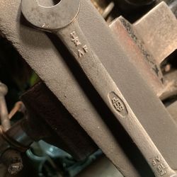 Jaguar Wrench