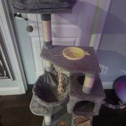 FREE CAT TOWER 