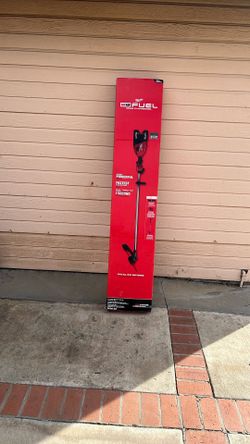 Milwaukee Dual Battery  Trimmer 