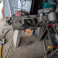 4x6 Inch Delta Metal Cutting Band Saw On Stand