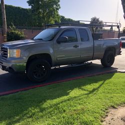 2012 GMC Sierra Rack And Box Tools 