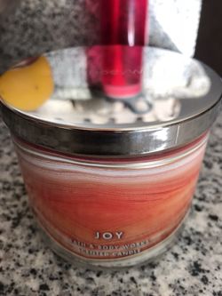Bath & Body Works Candle