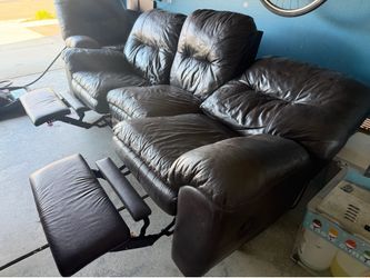 Leather Couch and Recliner - Great Condition