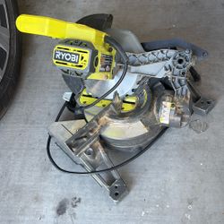 Ryobi saw