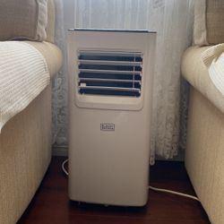 Black & Decker Portable A/C Unit