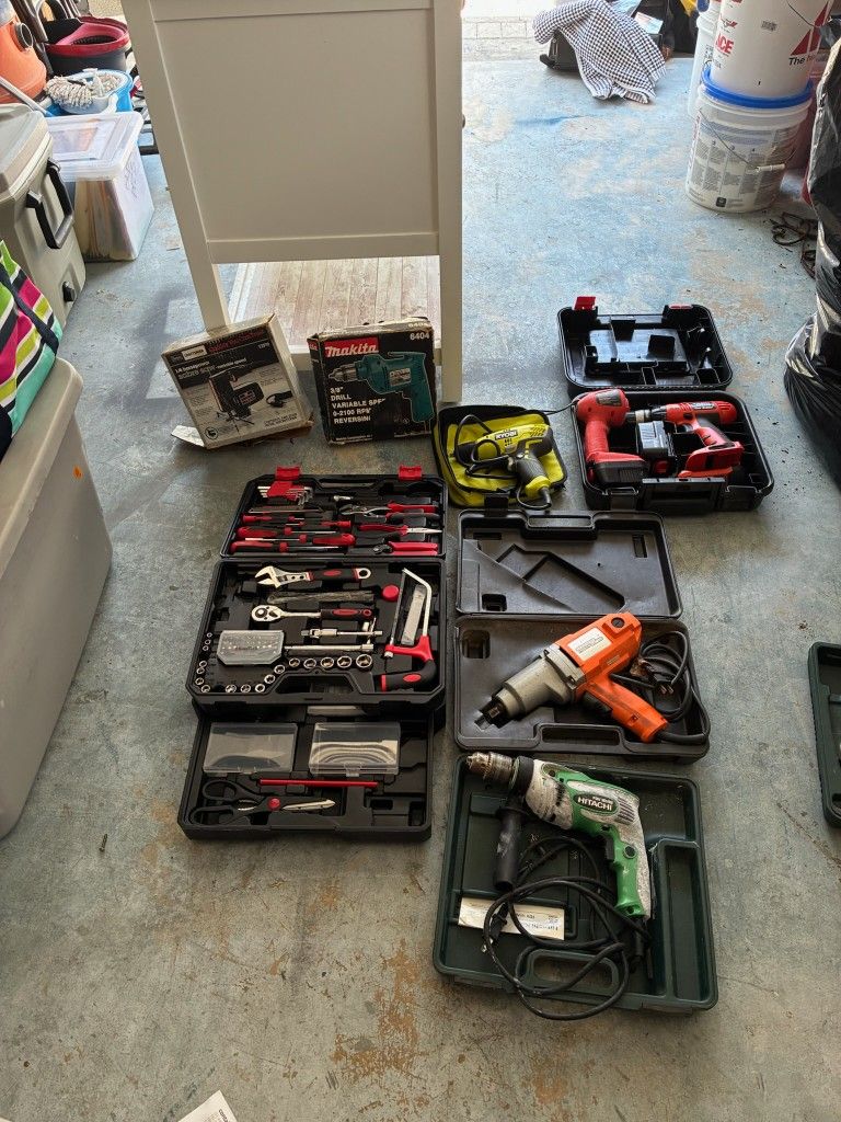 Assorted Lot Of Power Tools