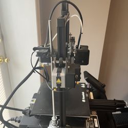 Brand New 3 D Printer With Filament 