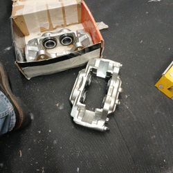 Toyota Tundra 2004 Brake Calibers 