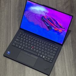 Lenovo ThinkPad X1 Carbon Gen 13 Aura Edition – OLED 120Hz, 32GB RAM