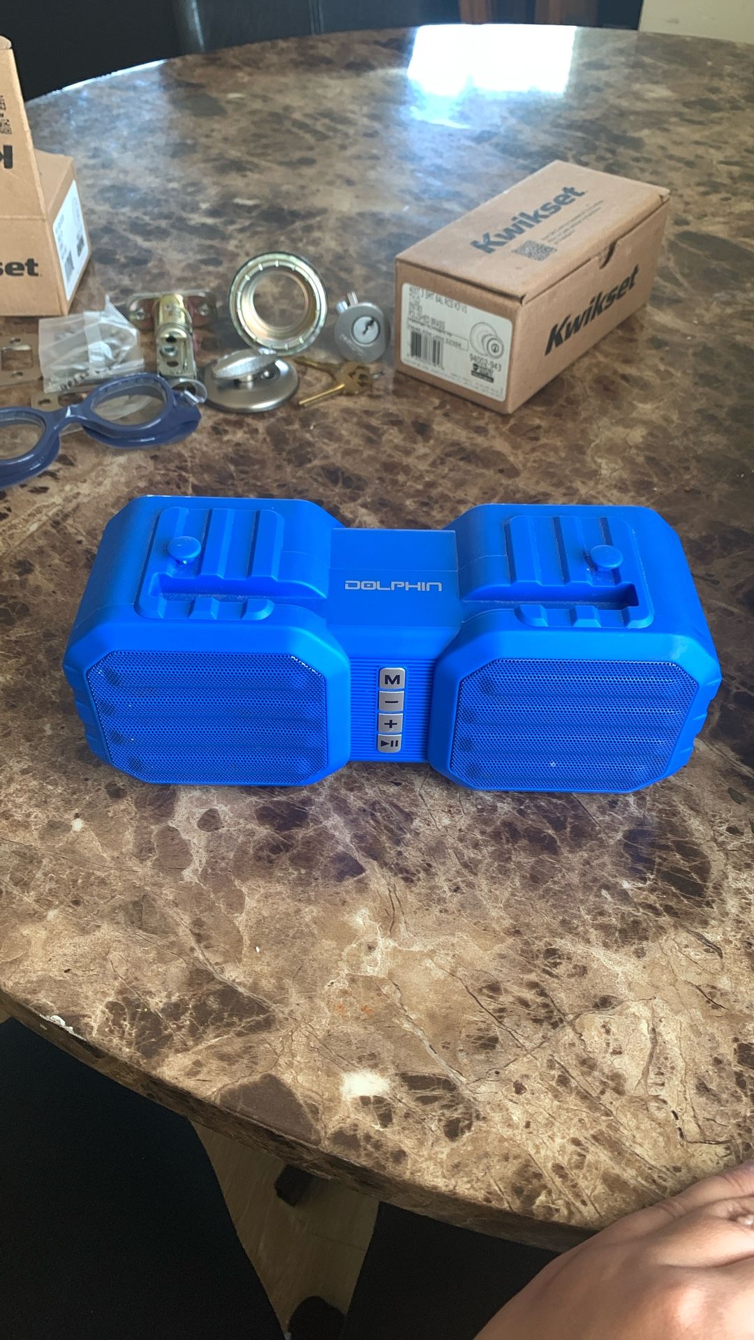 Splash Proof Bluetooth Speaker
