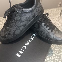 Coach Signature Low-Top Sneakers