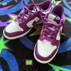 Purple Nike Dunks 