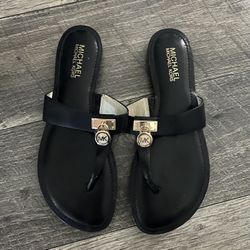 Michael KORS Sandals Size 8 
