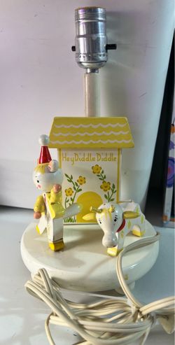 Vintage Hey Diddle Diddle Nursery Lamp