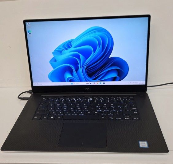 For sale: Dell XPS 15 9570 -i9/ 15.6" 4K---Needs Battery 