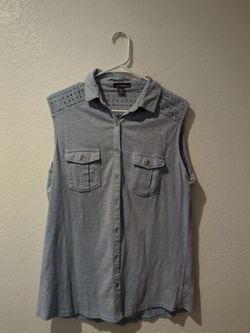 Eddie Bauer sleeveless women's shirt Large