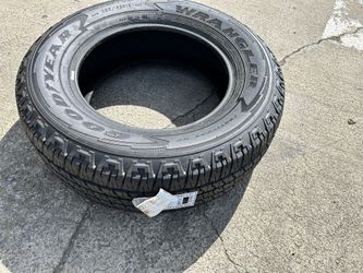 (1) ONLY ONE TIRE GOODYEAR 265/65/18 100% 265/65r18