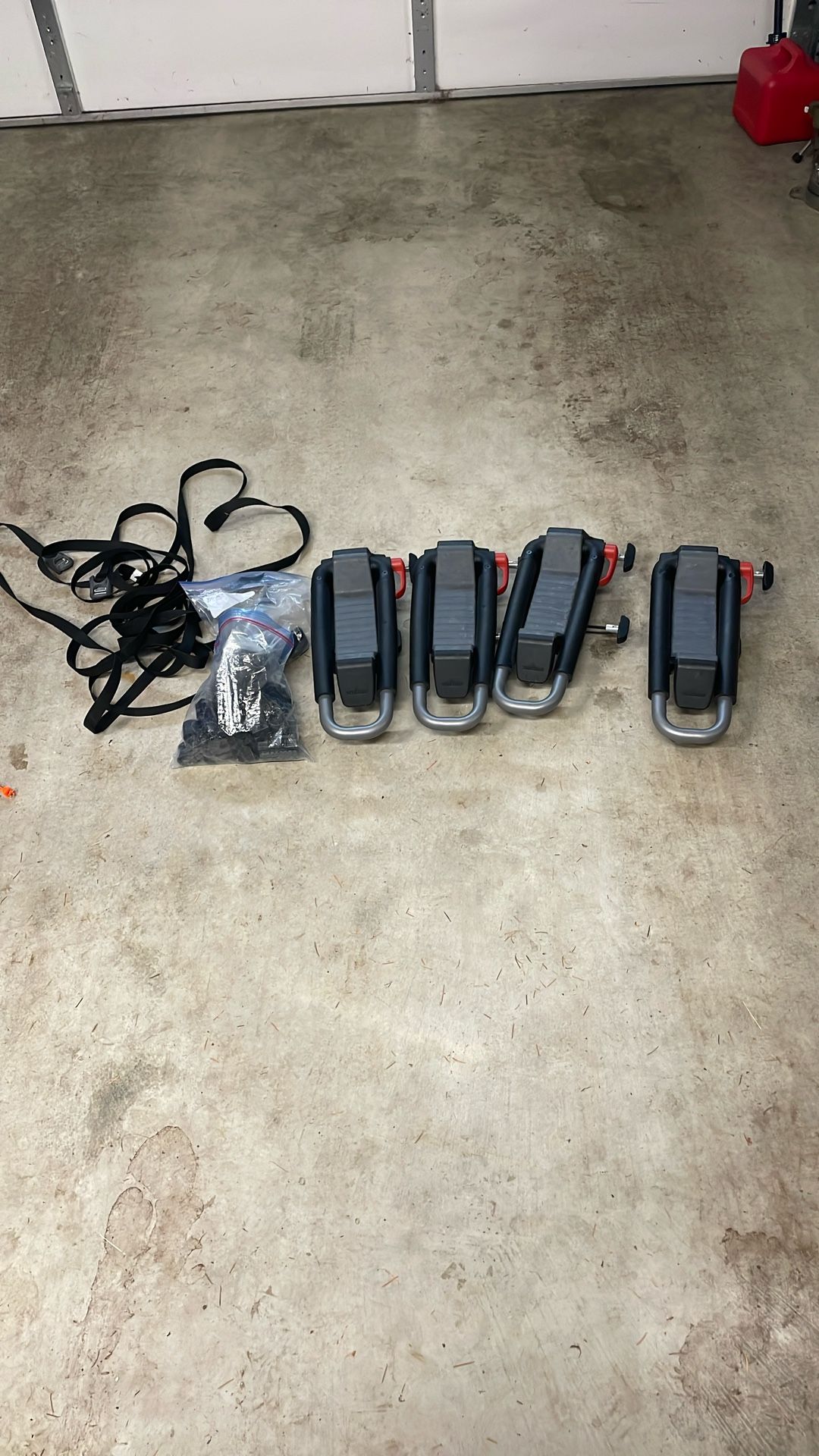 Yakima Jay Low Kayak Mount