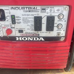 HONDA EB2800i INDUSTRIAL GFCI Protected INVERTER GENERATOR 