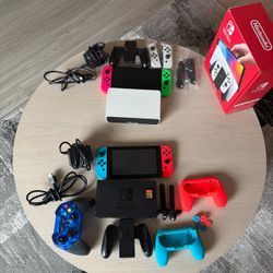 BUNDLE - TWO Nintendo Switch  2021 OLED  & 2017 Edition - GOOD CONDITION