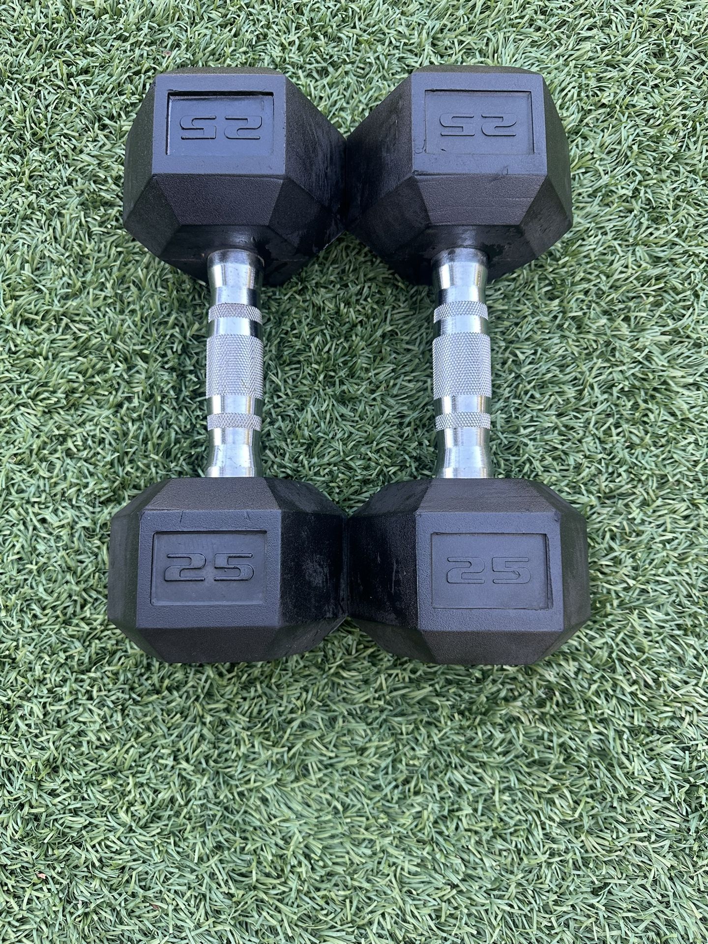 25 LB Rubber Hex Dumbbells