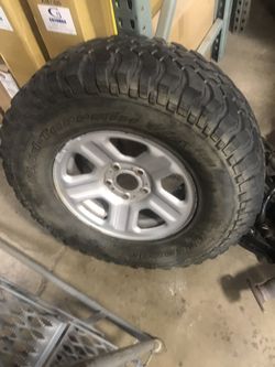 Jeep wrangler 07 single tire