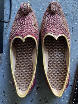 Men’s size 8 Indian traditional shoes