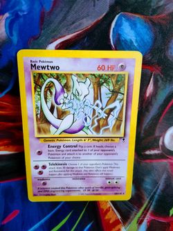MEWTWO LEGENDARY POKEMON CARD NO HOLO