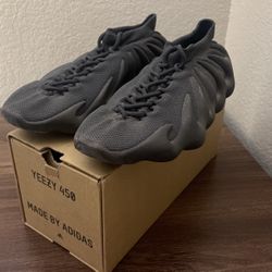 yeezy 450 utility black 