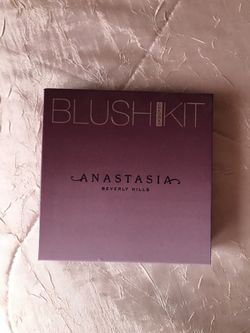 Anastasia blush kit