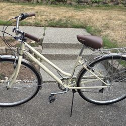 Schwinn Woman Bike - PERFECT!