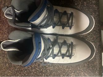 Jordan’s 9 size 7