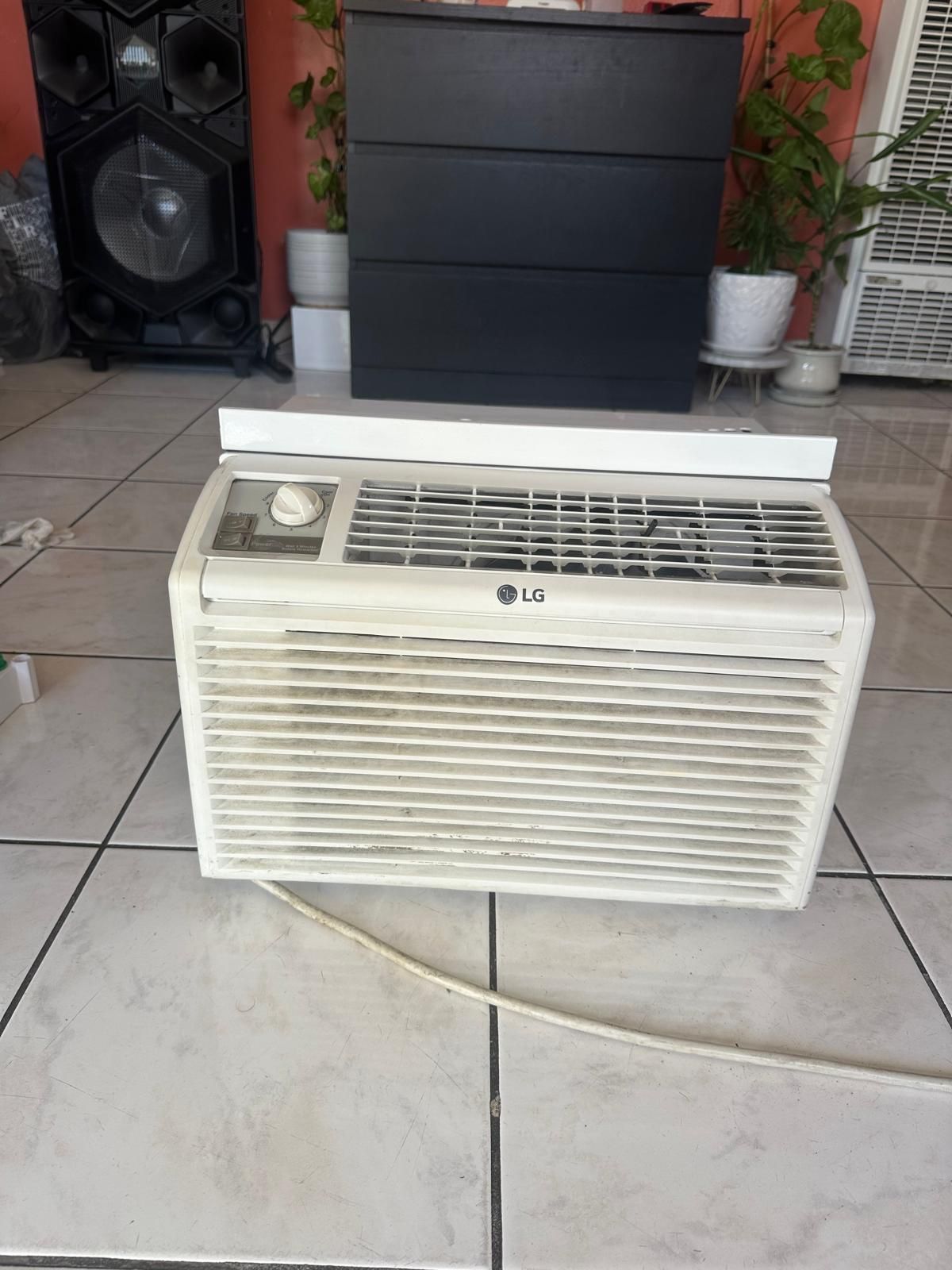 window air conditioner