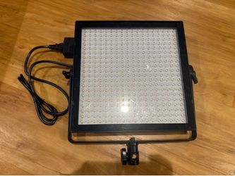 Bi-Color LED Video Light Panel – Adjustable Brightness & Color Temp