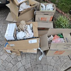 Free Moving Boxes 