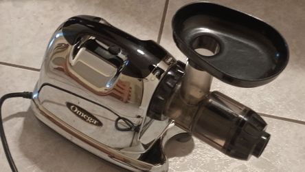 Omega Juicer