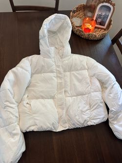SIZE LARGE CLOTHES BUNDLE