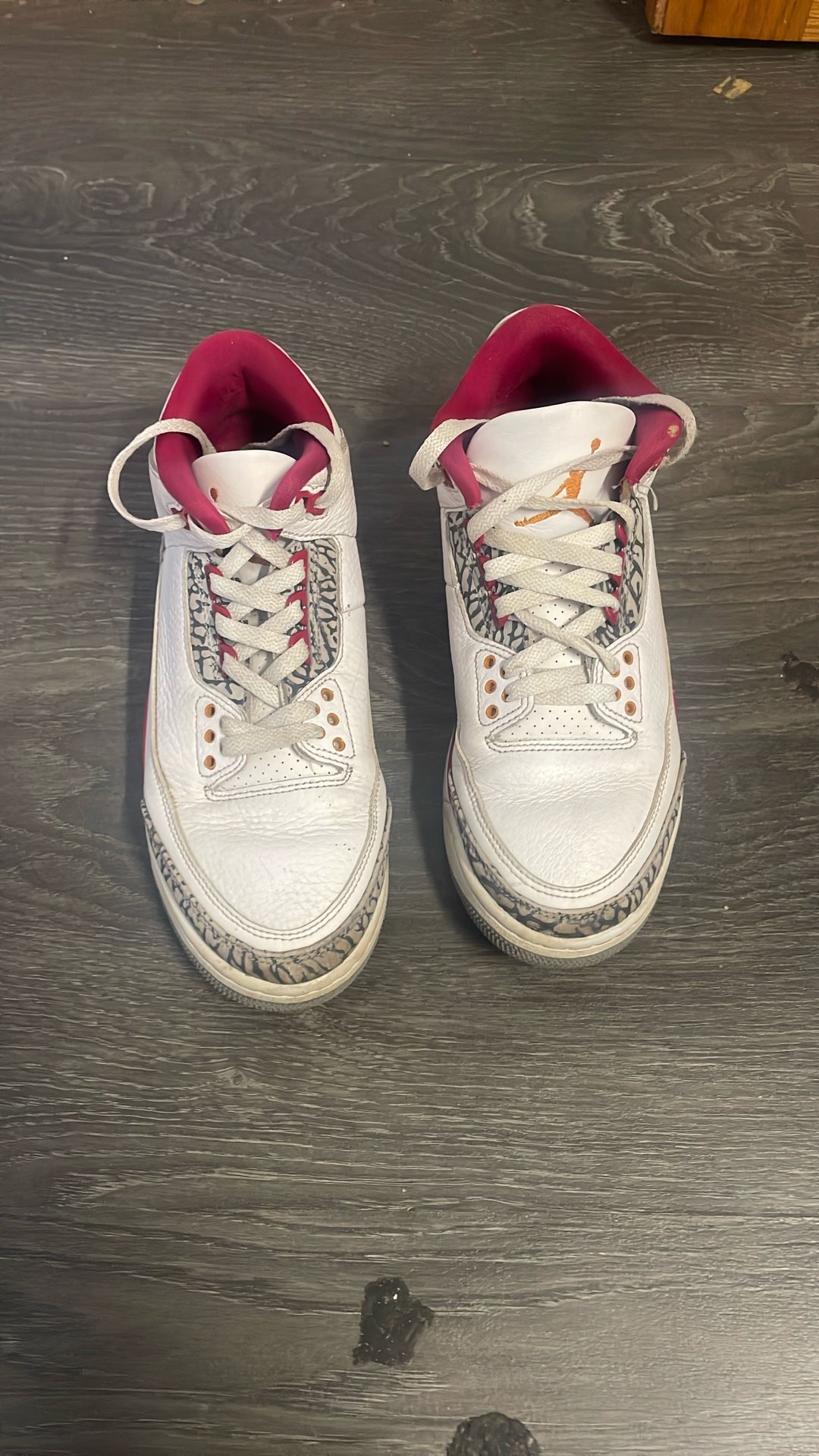 Air Jordan 3s